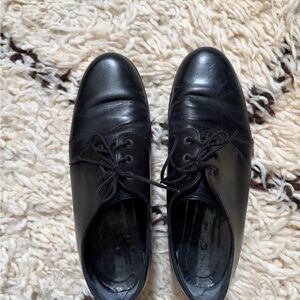 Robert Clergerie Paris Black Oxford Shoe size 7.5